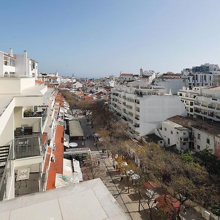 Original 3 Bedroom Downtown Albufeira Exteriör bild