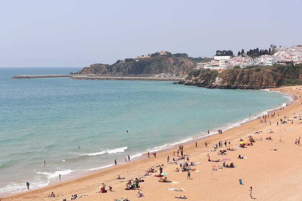 Original 3 Bedroom Downtown Albufeira Exteriör bild