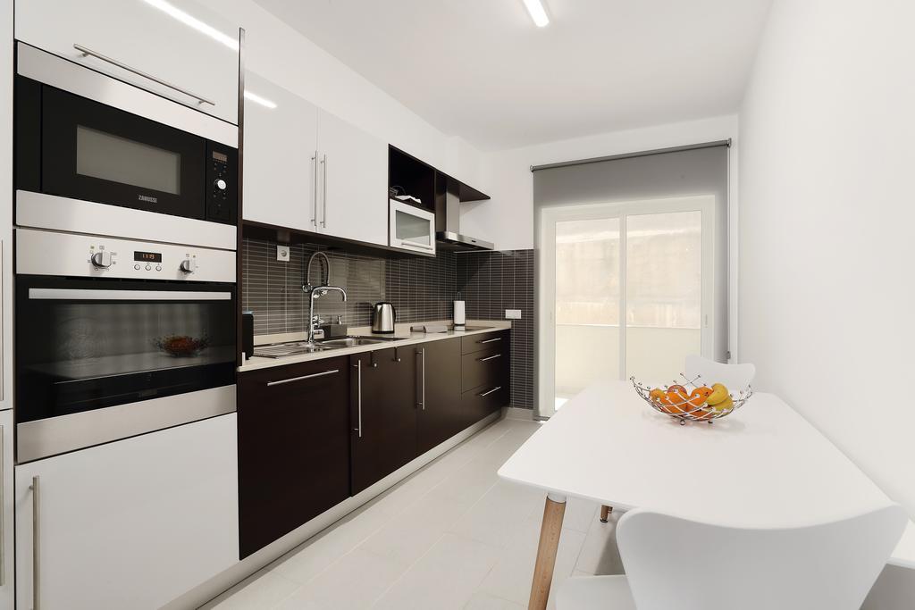 Original 3 Bedroom Downtown Albufeira Exteriör bild